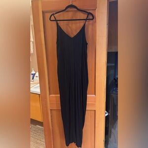 Elegant Black Maxi Dress